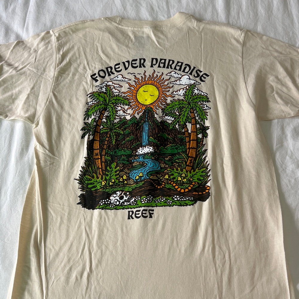 Reef Sun Graphic Cream T-Shirt